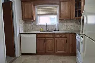 300 Harrington Dr N, Toms River Township, NJ 08757 - Photo 5