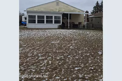 300 Harrington Drive N, Toms River Township, NJ 08757 - Photo 17