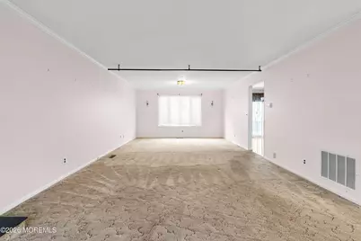 13 Mountain Ridge Drive, Cedar Grove, NJ 07009 - Photo 11