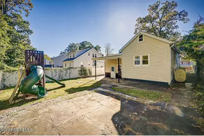 108 W Concourse, Keyport, NJ 07735 - Photo 31