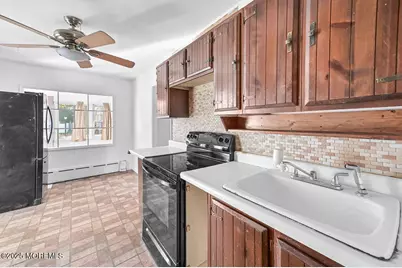 108 W Concourse, Keyport, NJ 07735 - Photo 13