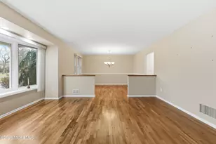 35 Pease Rd, Manalapan Township, NJ 07726 - Photo 7