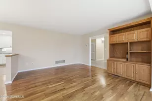 35 Pease Rd, Manalapan Township, NJ 07726 - Photo 5