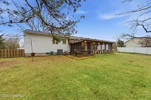 35 Pease Rd, Manalapan Township, NJ 07726 - Photo 31