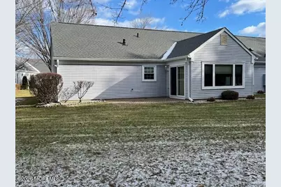 718 Victoria Court #718A, Monroe Township, NJ 08831 - Photo 17