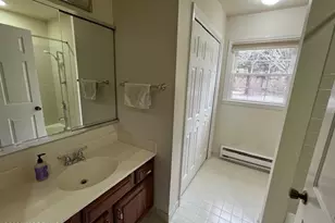 718 Victoria Ct, Monroe Township, NJ 08831 - Photo 15