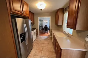 718 Victoria Ct, Monroe Township, NJ 08831 - Photo 7