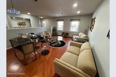 718 Victoria Court #718A, Monroe Township, NJ 08831 - Photo 5