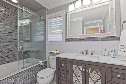 136 Lippincott Avenue, Long Branch, NJ 07740 - Photo 5