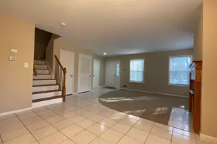 1121 Roseberry Ct, Morganville, NJ 07751 - Photo 3