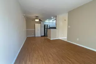 1121 Roseberry Ct, Morganville, NJ 07751 - Photo 5