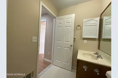 1121 Roseberry Court, Morganville, NJ 07751 - Photo 17