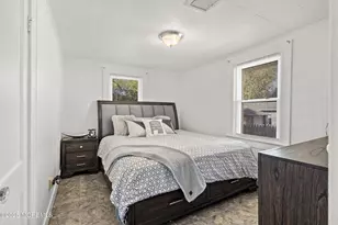 29 Wilson Ave, Manalapan Township, NJ 07726 - Photo 15