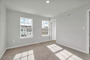 220 Sandy Rdg Rd, Sicklerville, NJ 08081 - Photo 17