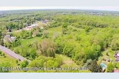 45 Iron Ore Road, Manalapan Township, NJ 07726 - Photo 9