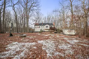 104 Valley Dr, Millstone Township, NJ 08535 - Photo 51