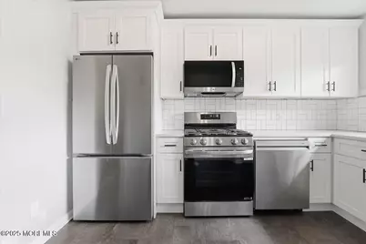 56 Plum Street, Tinton Falls, NJ 07724 - Photo 11