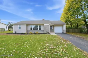 56 Plum St, Tinton Falls, NJ 07724 - Photo 21