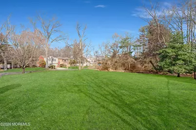 2 Robert Place, Ocean Twp, NJ 07712 - Photo 9