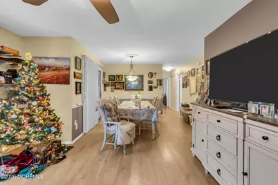 229 Medford Court #A, Manalapan Township, NJ 07726 - Photo 3