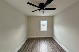 888 State Route 35, Laurence Harbor, NJ 08879 - Photo 17