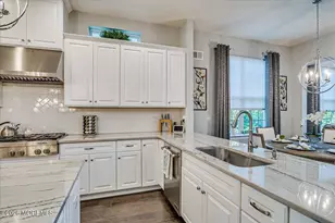 9 Militia Hill Rd, Freehold, NJ 07728 - Photo 21