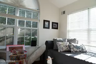 70 Rosewood Dr, Lakewood, NJ 08701 - Photo 5