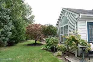 70 Rosewood Dr, Lakewood, NJ 08701 - Photo 27