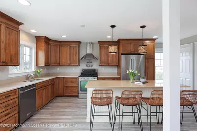 912 Ocean Avenue, Mantoloking, NJ 08738 - Photo 11