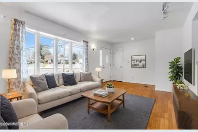 39 Melrose Terrace, Middletown, NJ 07748 - Photo 5