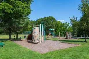 1403 Violet Ln, Jackson, NJ 08527 - Photo 19