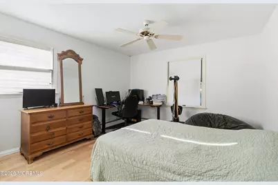 812 Mistletoe Avenue, Point Pleasant, NJ 08742 - Photo 13