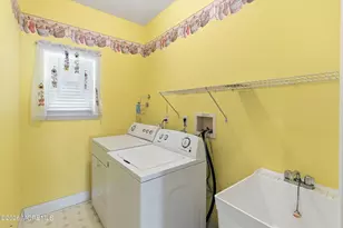 9 Harbor Pl, Barnegat, NJ 08005 - Photo 27