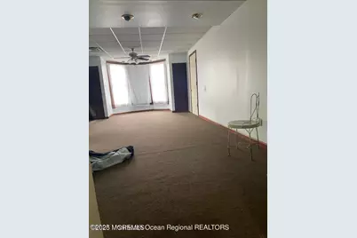 162 E Main Street, Tuckerton, NJ 08087 - Photo 3