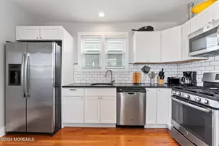 19 Church St, Sea Bright, NJ 07760 - Photo 7