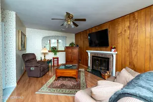 2 Brentwood Rd, Matawan, NJ 07747 - Photo 15