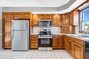 360 Colonial Dr, Toms River Township, NJ 08753 - Photo 17