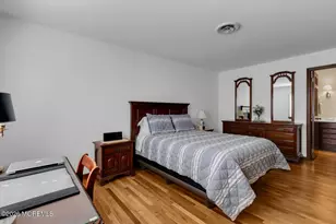 32 Glen Oak Dr, Middletown, NJ 07748 - Photo 19