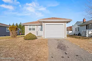 40 Pirogue St, Toms River Township, NJ 08757 - Photo 3