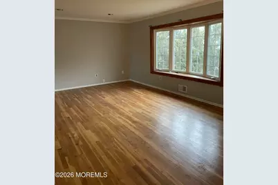 52 Yorke Court, Freehold, NJ 07728 - Photo 5