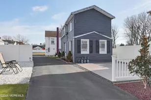 12 Main St, Englishtown, NJ 07726 - Photo 23