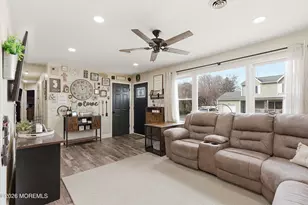 137 Spray Ave, Beachwood, NJ 08722 - Photo 5