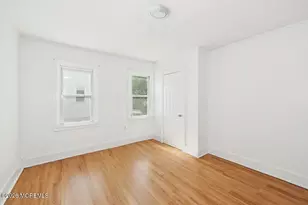 266 Hills Pl, Trenton, NJ 08611 - Photo 9