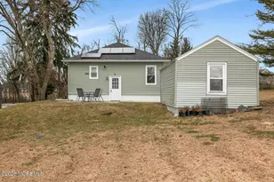 91 Locust Ave, Red Bank, NJ 07701 - Photo 21