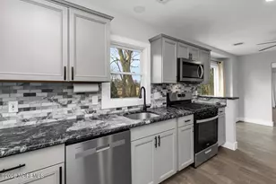 91 Locust Ave, Red Bank, NJ 07701 - Photo 7