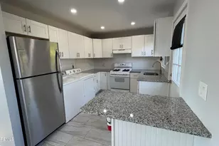 198 Bay Stream Dr, Toms River Township, NJ 08753 - Photo 9