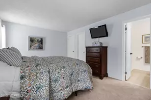 129 Tulip Ln, Freehold, NJ 07728 - Photo 15