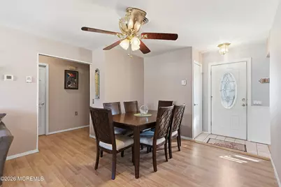 56 S Chestnut Avenue, Whiting, NJ 08759 - Photo 5