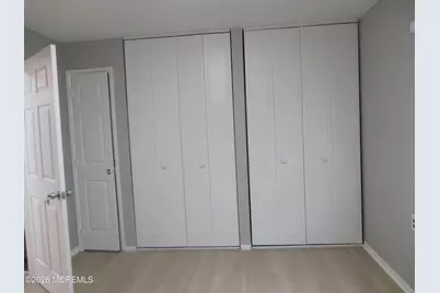 318 Coventry Court, Lakewood, NJ 08701 - Photo 17