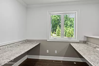 352 Monmouth Road, Millstone Township, NJ 07726 - Photo 7